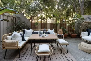 Photo #1: 424004158 Listing 