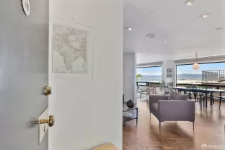 Photo #5: 424004347 Listing 