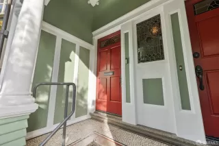 Photo #3: 424004407 Listing