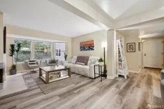 Photo #4: 424004569 Listing