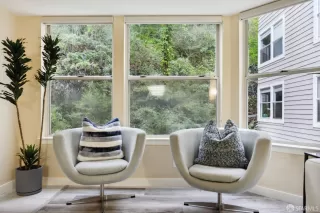 Photo #6: 424004569 Listing