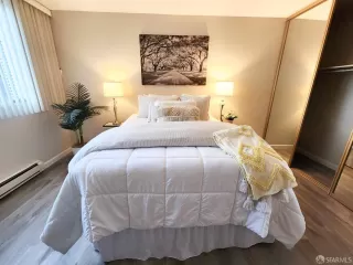 Photo #2: 424004699 Listing 