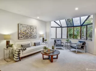 Photo #4: 424005112 Listing 