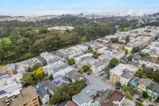 Photo #4: 424005449 Listing 