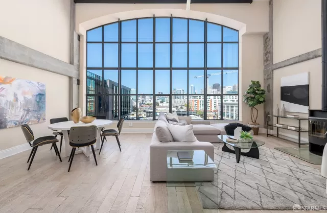 MLS: 424005453 Condo For Sale