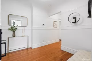 Photo #5: 424005454 Listing