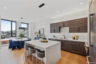 Photo #2: 424005934 Listing 