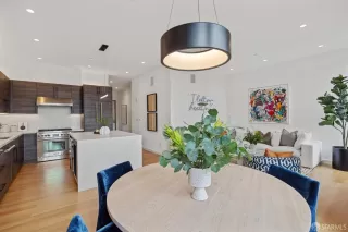 Photo #5: 424005934 Listing 