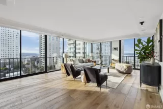 Photo #3: 424005978 Listing