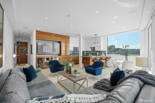 Photo #4: 424006096 Listing