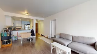 Photo #6: 424006298 Listing 