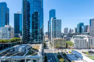 Photo #6: 424007259 Listing 