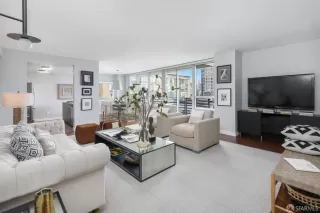 Photo #2: 424007275 Listing 