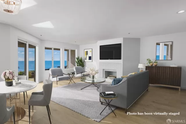 MLS: 424007299 Condo For Sale