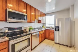 Photo #6: 424007835 Listing 