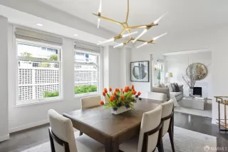 Photo #3: 424007864 Listing