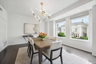 Photo #4: 424007864 Listing