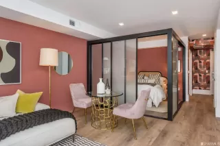 Photo #5: 424008010 Listing 