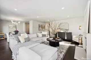 Photo #6: 424008140 Listing 