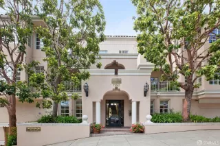 Photo #1: 424008771 Listing 