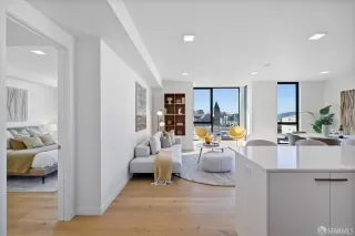 Photo #6: 424008870 Listing 