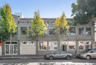 Photo #4: 424009027 Listing 