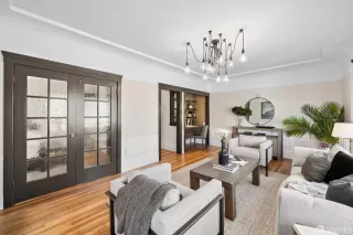 Photo #5: 424009456 Listing