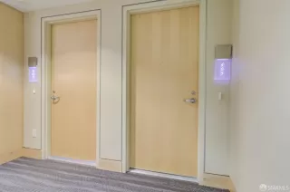 Photo #3: 424010602 Listing 