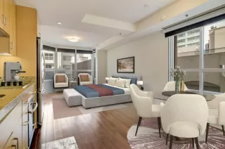 Photo #5: 424010602 Listing 