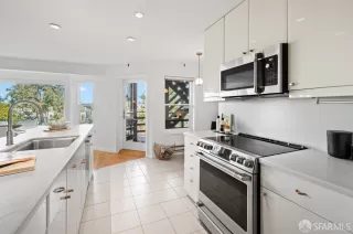 Photo #6: 424010641 Listing