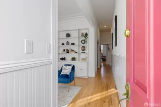 Photo #2: 424010679 Listing