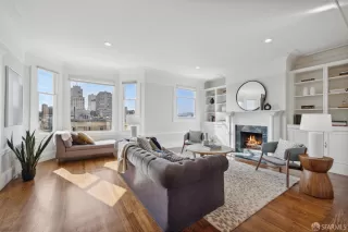 Photo #1: 424010983 Listing