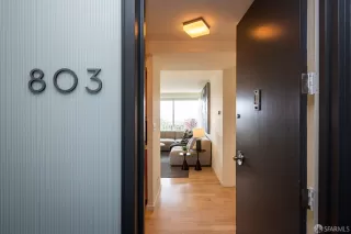 Photo #1: 424011345 Listing