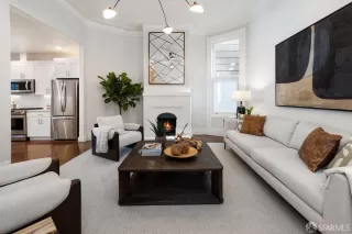 Photo #3: 424011648 Listing