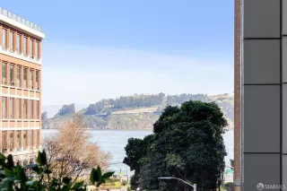 Photo #6: 424011659 Listing 