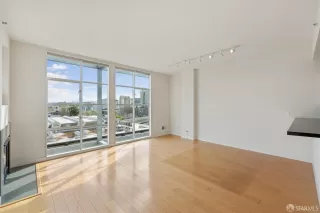 Photo #4: 424011944 Listing 