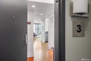 Photo #3: 424012536 Listing