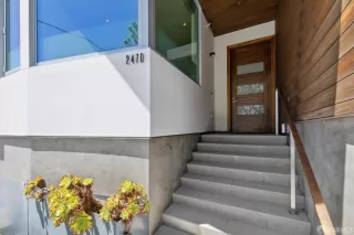 Photo #2: 424012659 Listing 