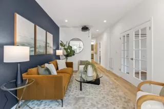 Photo #4: 424013136 Listing