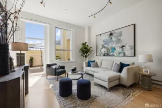 Photo #4: 424013174 Listing