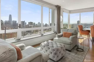 Photo #1: 424013600 Listing 