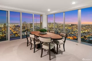 Photo #2: 424013677 Listing