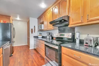 Photo #6: 424013706 Listing