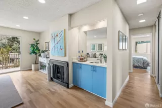 Photo #6: 424013819 Listing