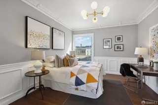 Photo #4: 424014371 Listing