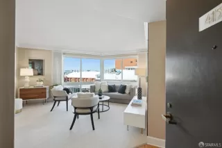 Photo #2: 424014675 Listing 