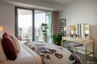 Photo #4: 424014798 Listing 