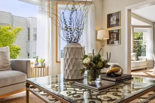 Photo #5: 424014809 Listing