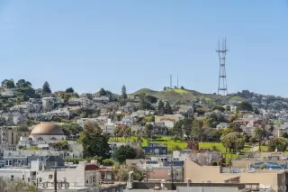 Photo #4: 424014818 Listing