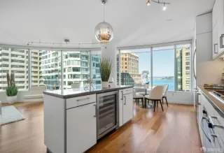 Photo #3: 424015843 Listing 